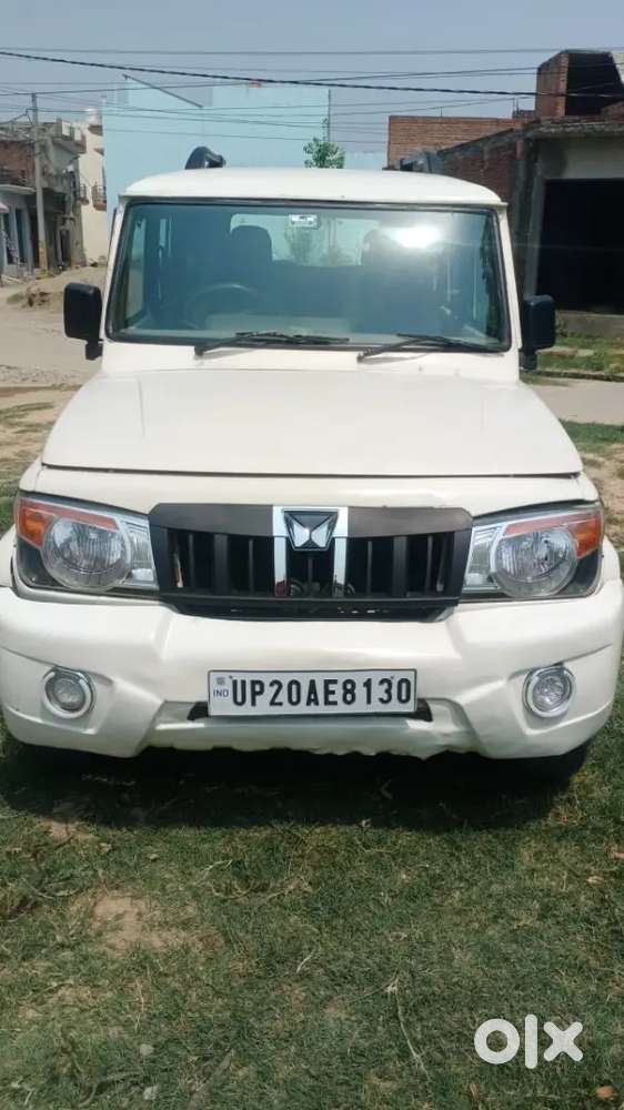 Bolero Car In Rs 2,90,000 
With Power Window. Engine Ok