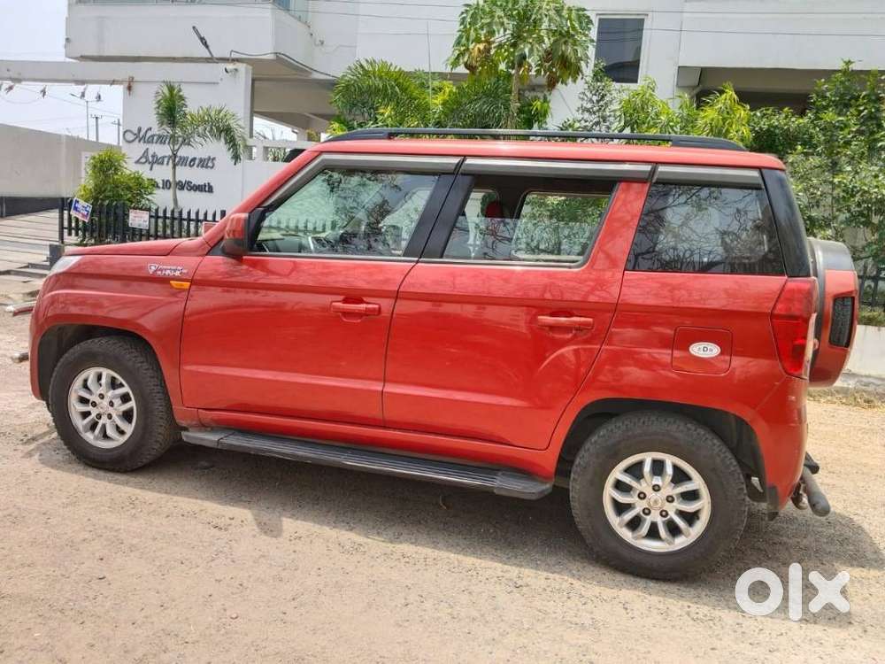 Mahindra Tuv 300 T8 Amt (automatic), 2017, Diesel