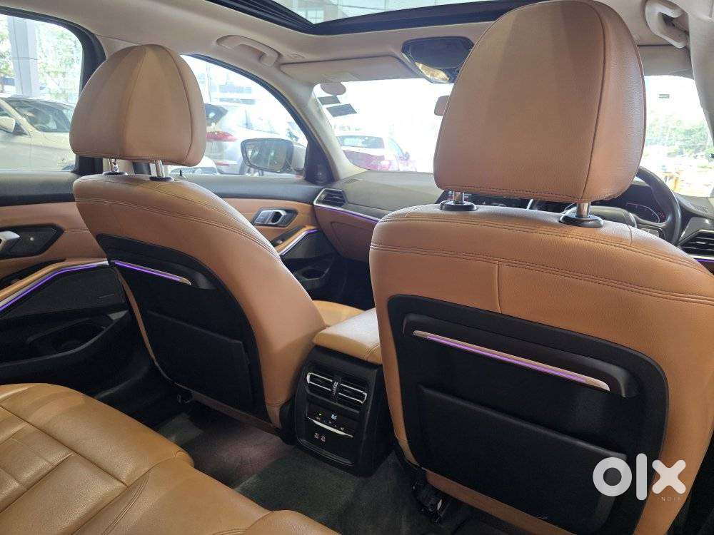 Bmw 3 Series 330i, 2021, Petrol