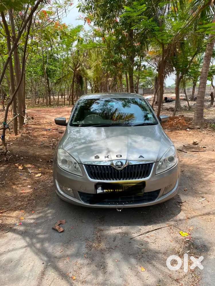 Skoda Rapid 1.5 Elegance 2015 Plus