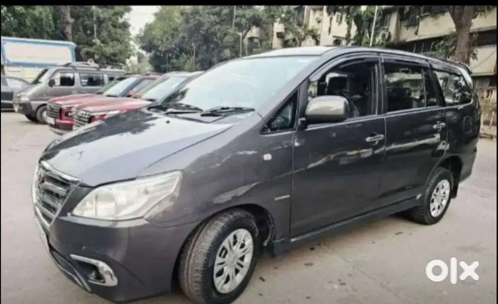 Toyota Innova 2015 Diesel Well Maintained
