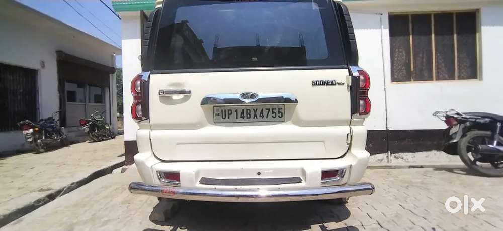 Mahindra Scorpio 2013 Diesel Well Maintained