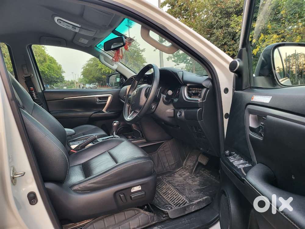 Toyota Fortuner 3.0 4x2 Automatic, 2023, Diesel