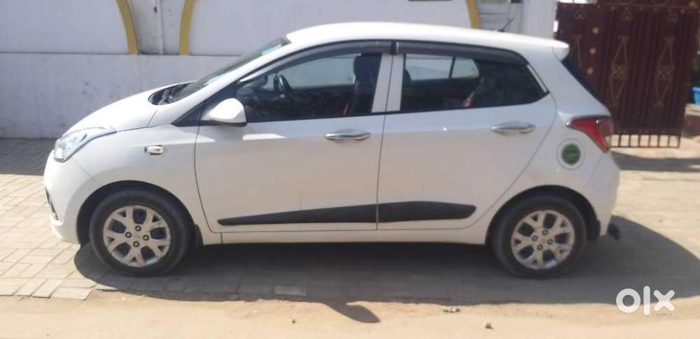 Hyundai Grand I10 2013-2016 Magna, 2015, Petrol