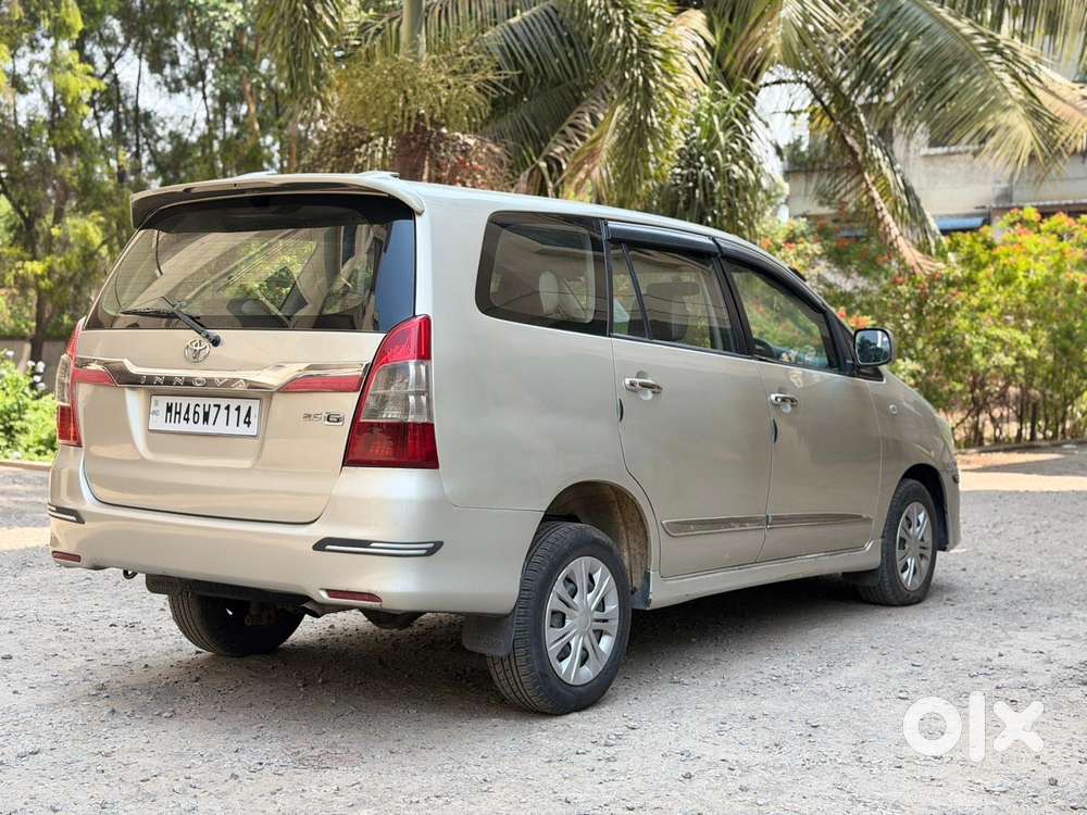 Toyota Innova 2012-2013 2.5 E Diesel Ms 7-seater, 2013, Diesel