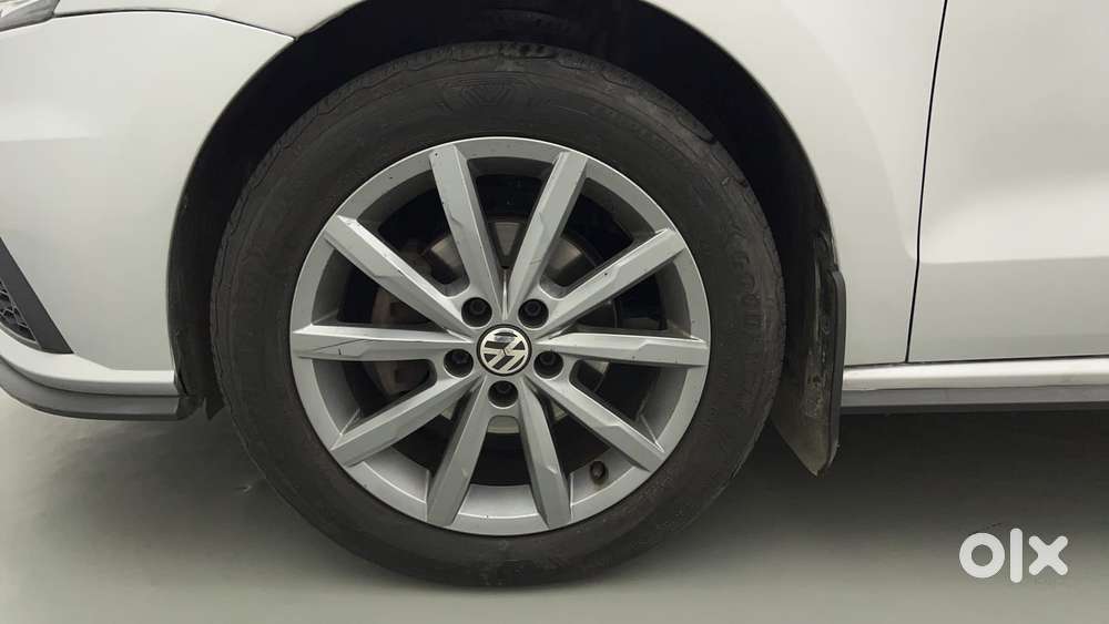 Volkswagen Vento 1.6 Highline, 2022, Petrol