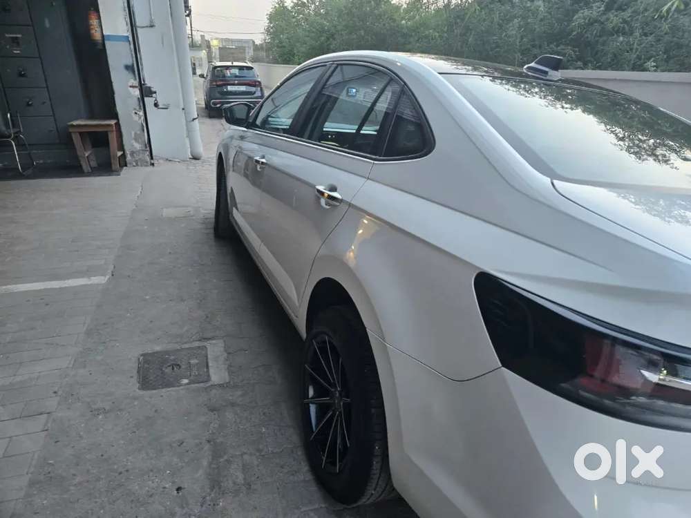 Volkswagen Virtus 2022 Petrol Well Maintained