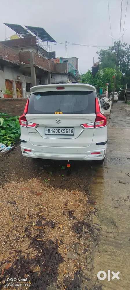 Maruti Suzuki Ertiga Vxi 2025