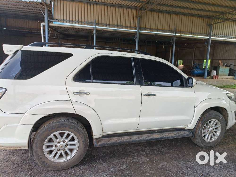 Toyota Fortuner Sportivo 2013