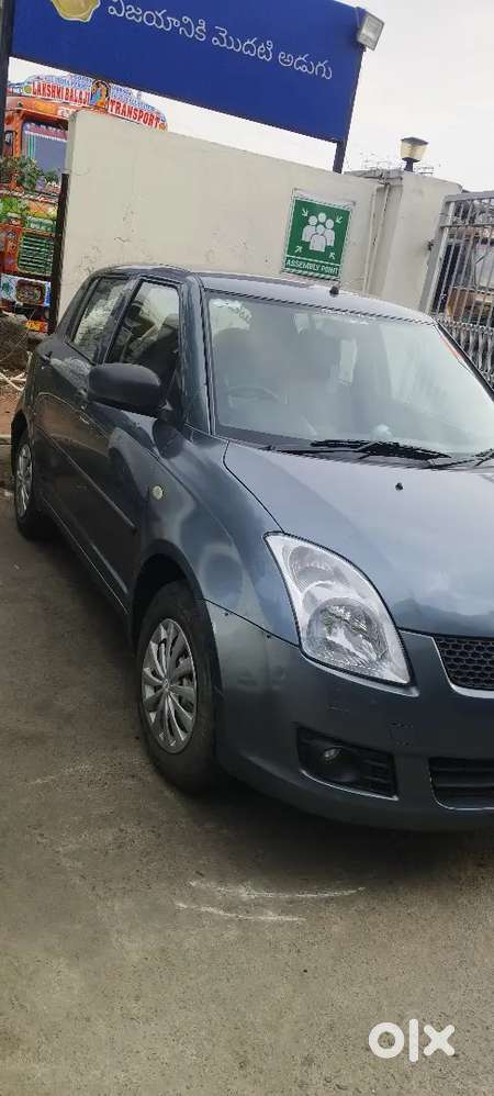 Maruti Dzire Vxi 2010