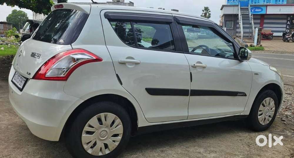 Maruti Suzuki Swift Lxi Optional-o, 2014, Cng & Hybrids