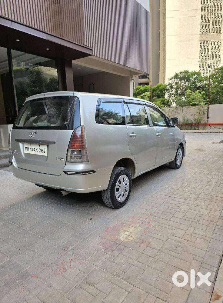Toyota Innova 2.5 G (diesel) 8 Seater, 2007, Diesel