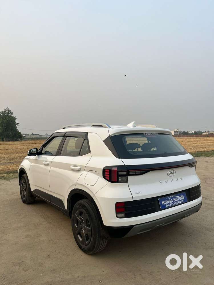 Hyundai Venue Sx, 2024, Petrol