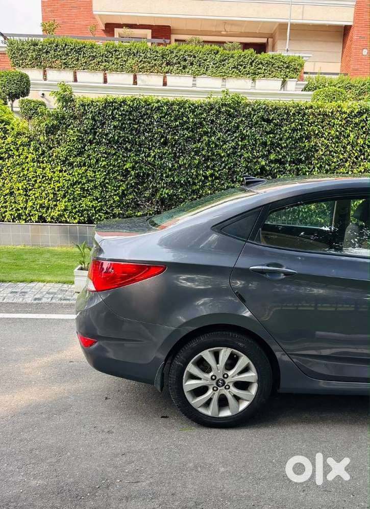 Hyundai Verna Fluidic 1.6 Vtvt Sx, 2014, Petrol