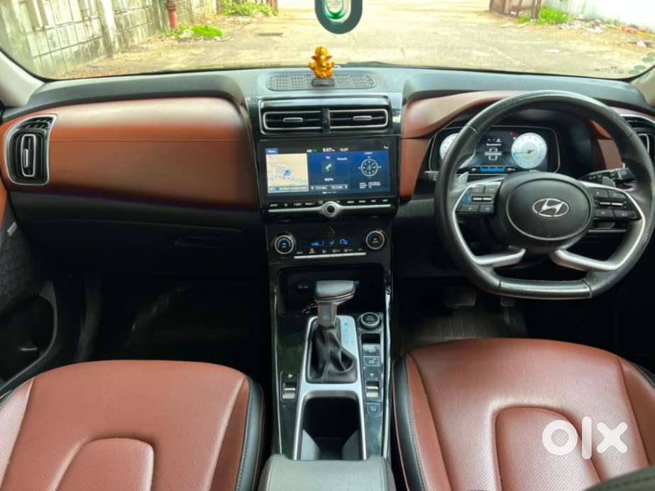 Hyundai Alcazar 2.0 Signature (o) Petrol At 6 Str, 2022, Petrol