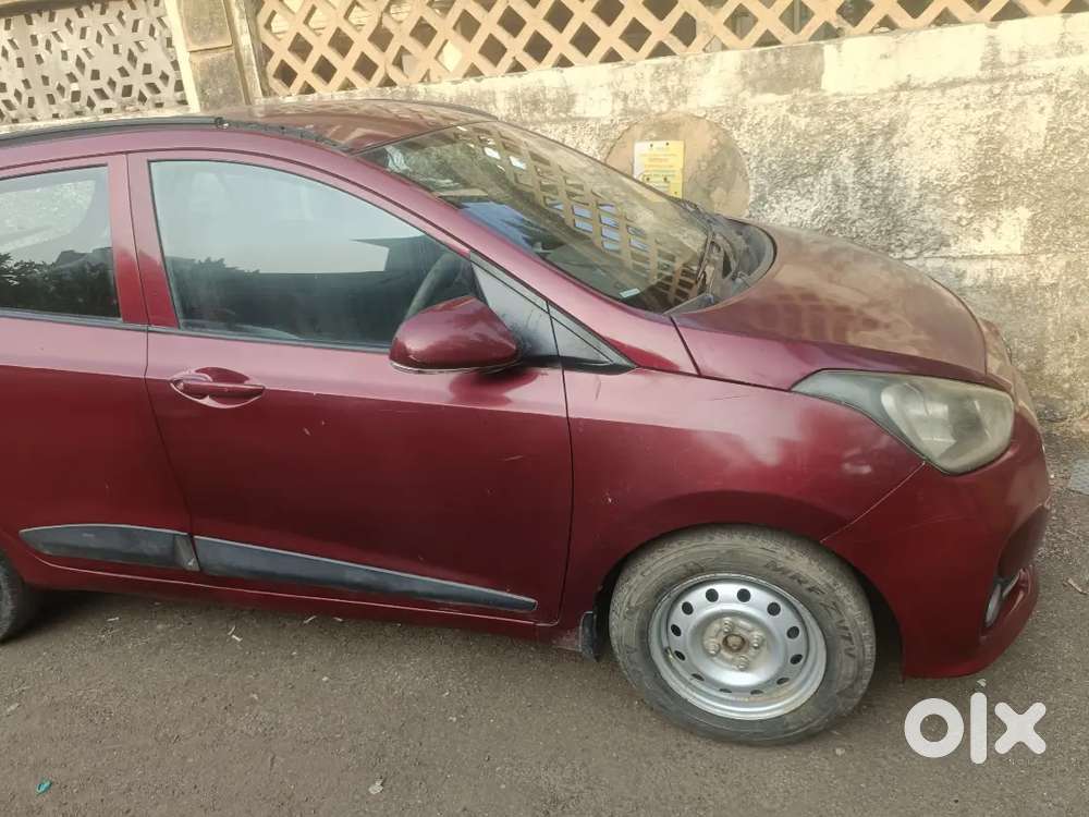 Hyundai Grand I10 2017 Petrol 95000 Km Driven