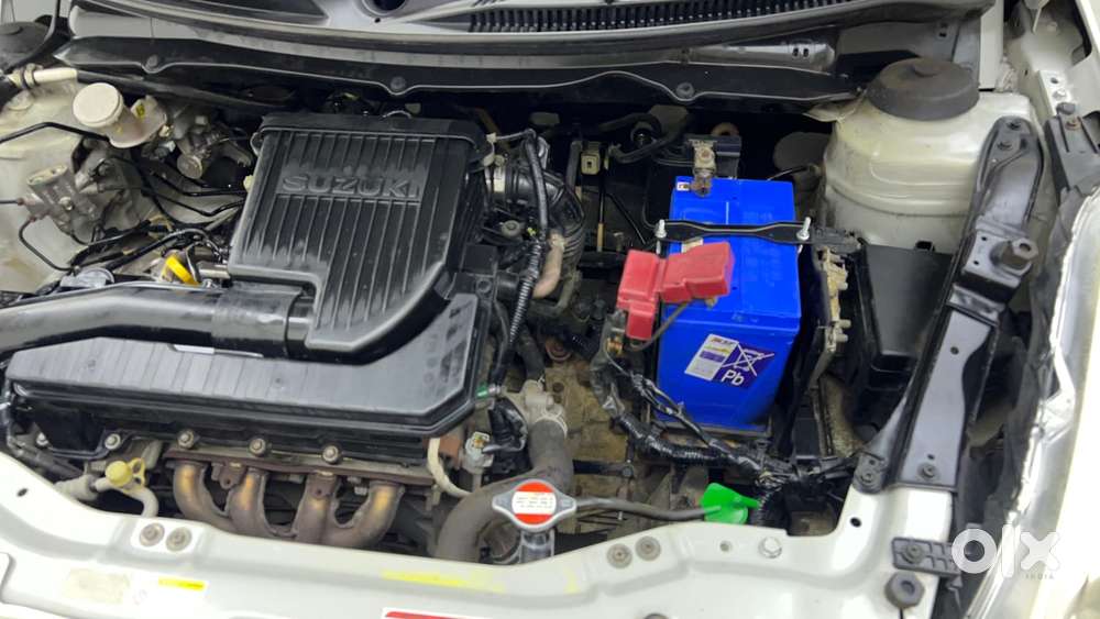 Maruti Suzuki Swift 1.2 Lxi (o), 2016, Petrol