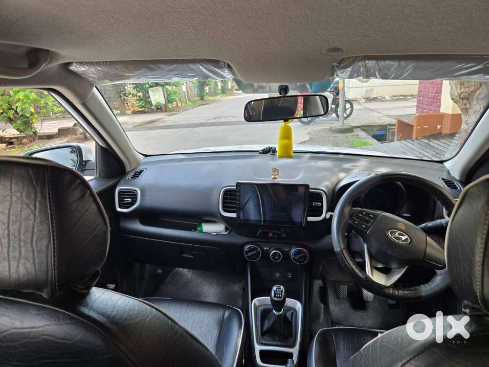 Hyundai Venue 2020 Diesel 51500 Km Driven