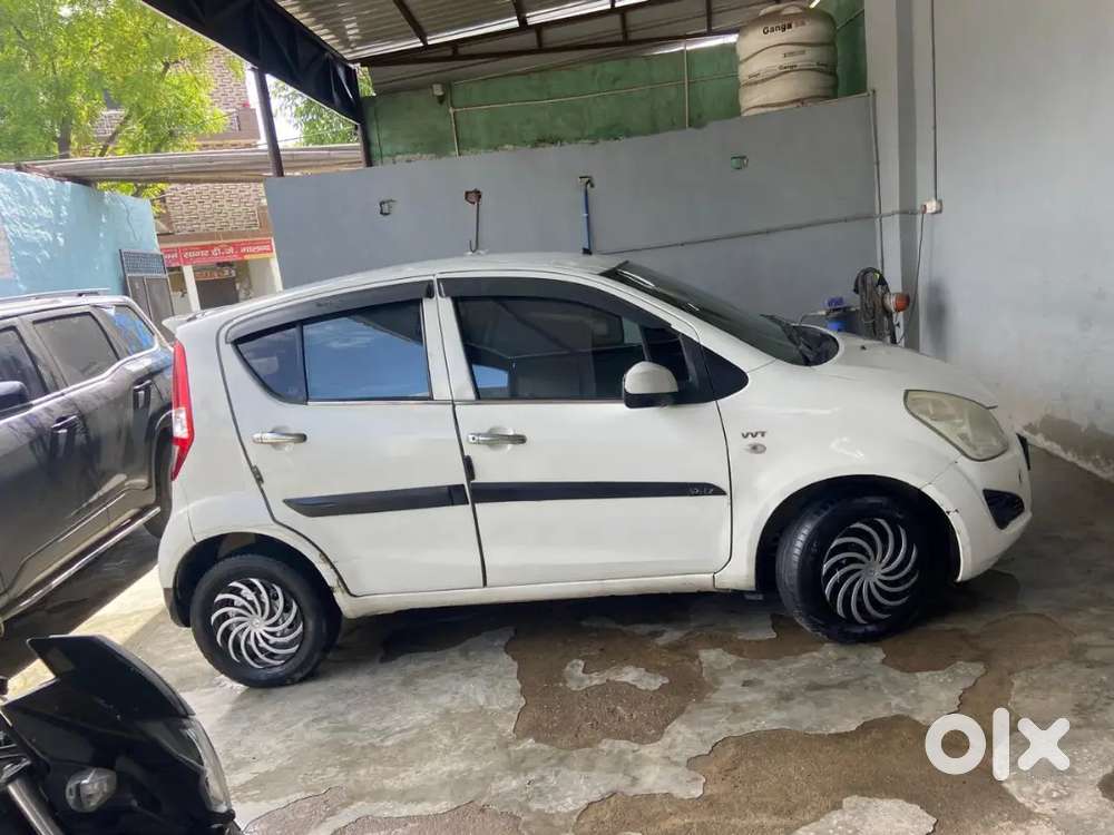 Maruti Suzuki Ritz Vxi 2016