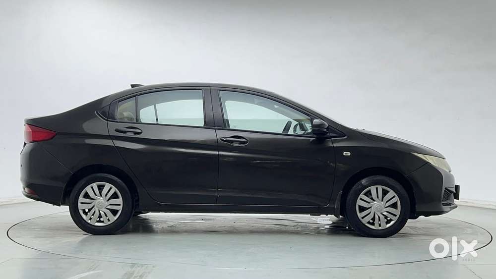 Honda City I-vtec Sv, 2015, Petrol