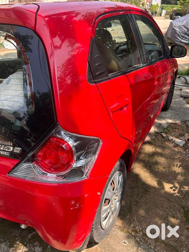 Honda Brio 2013 Petrol Well Maintained