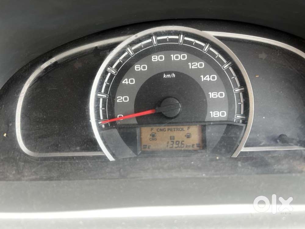 Maruti Suzuki Alto 800 Cng + Petrol Silver Color