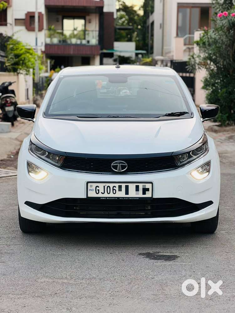 Tata Altroz Xz, 2022, Petrol