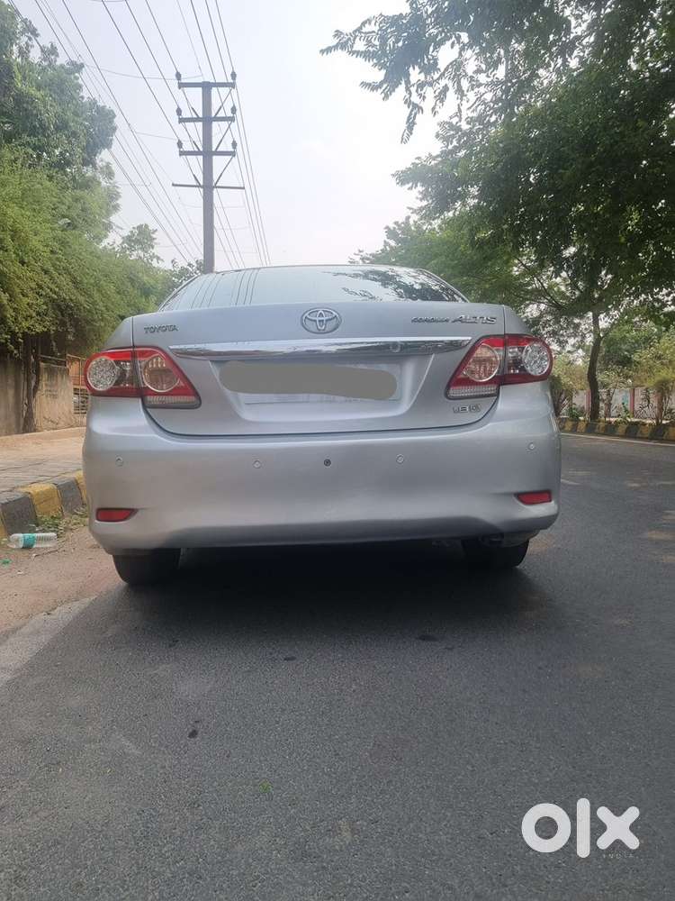 Toyota Corolla Altis 2013
