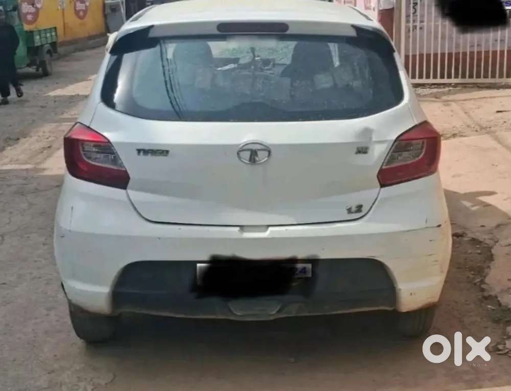 Tata Tiago 2017 Petrol 43000 Km Driven