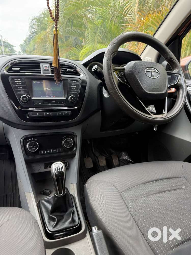 Tata Tigor 1.2 Revotron Xz Option, 2017, Petrol