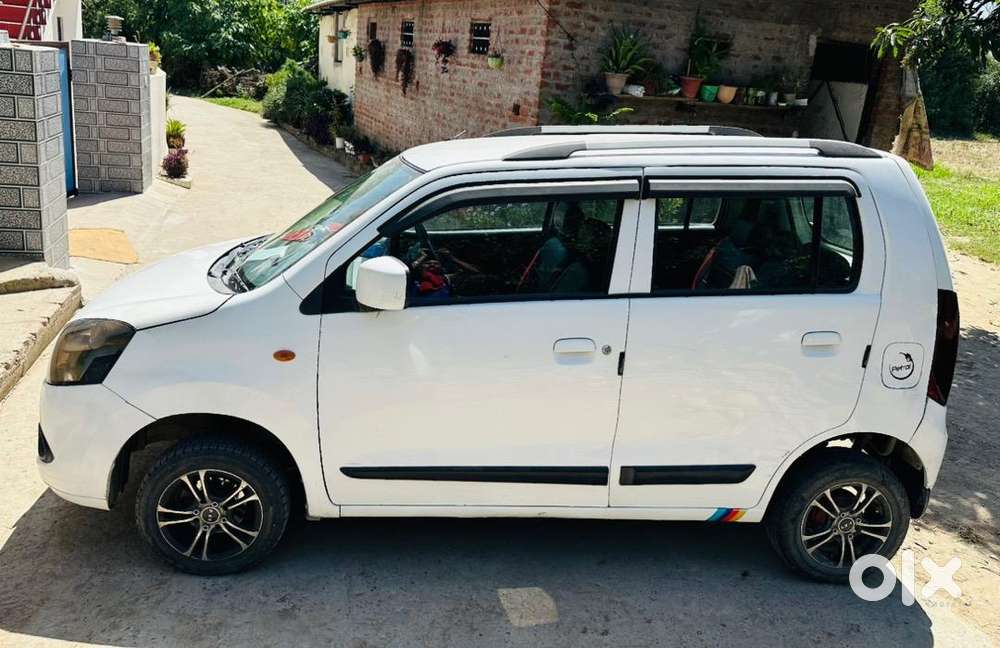 Maruti Suzuki Wagon R 2012 Petrol Well Maintained
