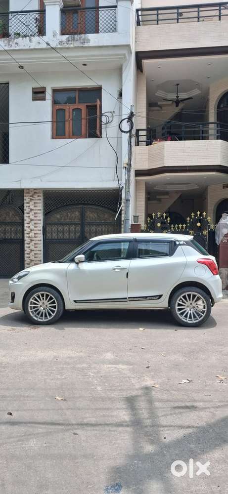 Maruti Suzuki Swift Petrol 2023