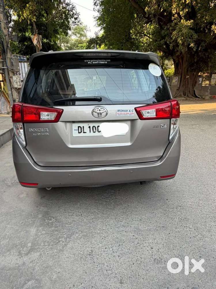 Toyota Innova Crysta 2.8z Automatic, 2017, Diesel