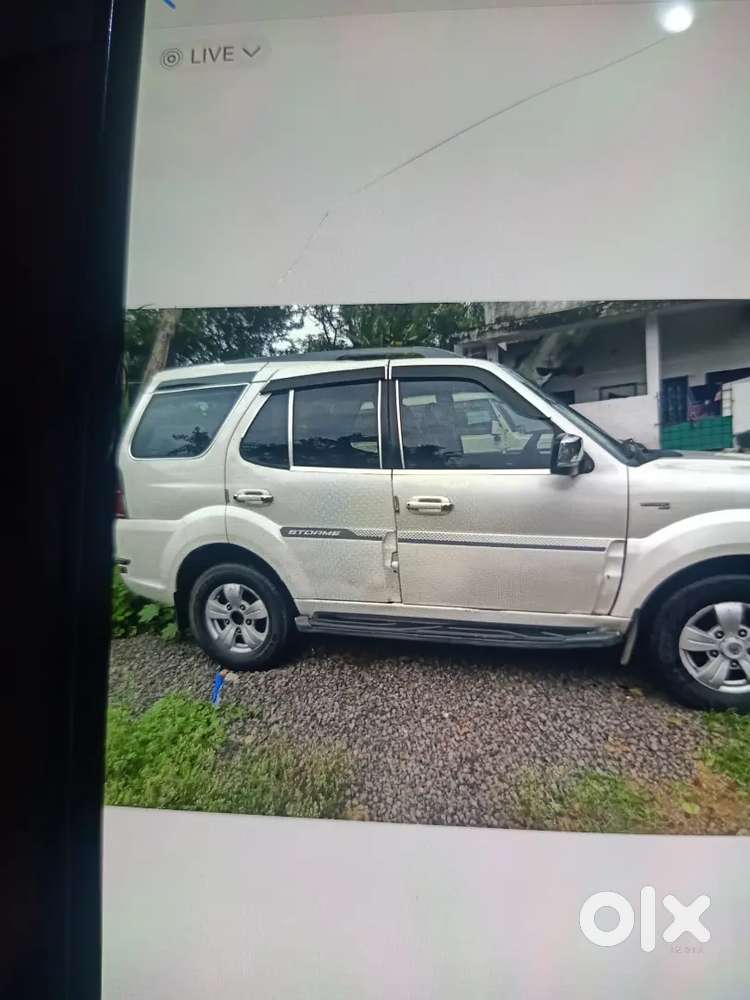 Tata Safari Storme 2017 Diesel Manual 1st Owner