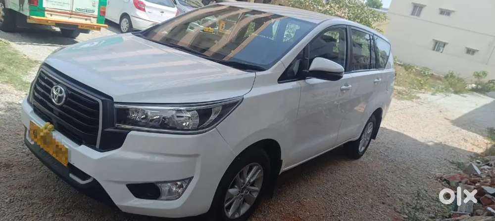 Toyota Innova Crysta 2023 Gx Mt