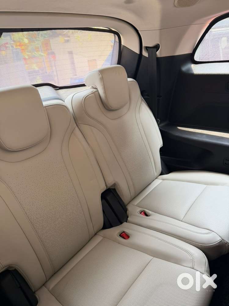 Mahindra Xuv700 2022 Year Diesel