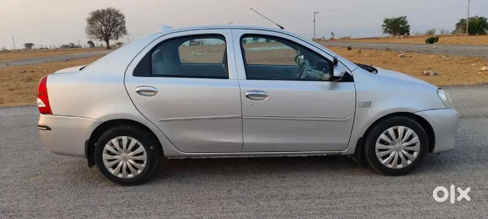 Toyota Etios 2015 Diesel Showroom Track Vehicle