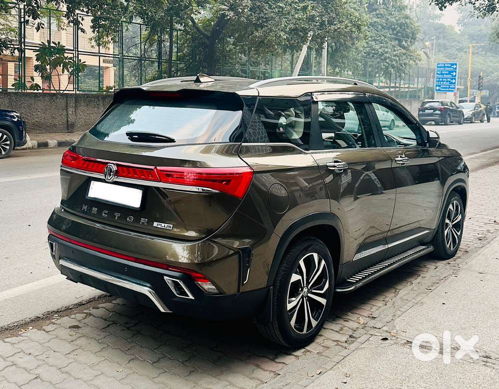 Mg Hector Plus Sharp Pro 1.5 Turbo Petrol Cvt 6 Str, 2024, Petrol