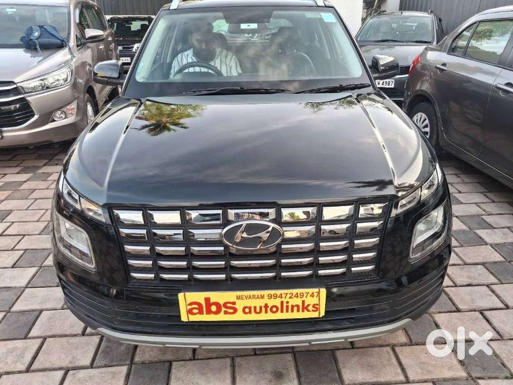 Hyundai Venue S 1.2 Petrol, 2022, Petrol