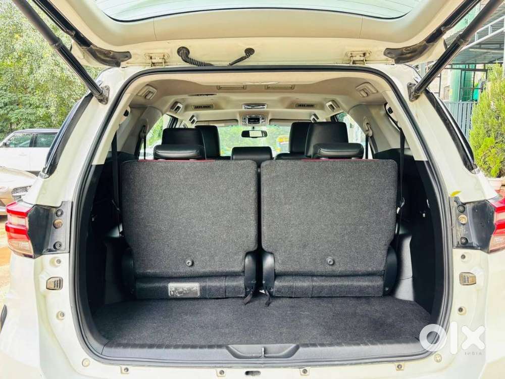 Toyota Fortuner Legender 4x2 At 2.8, 2024, Diesel