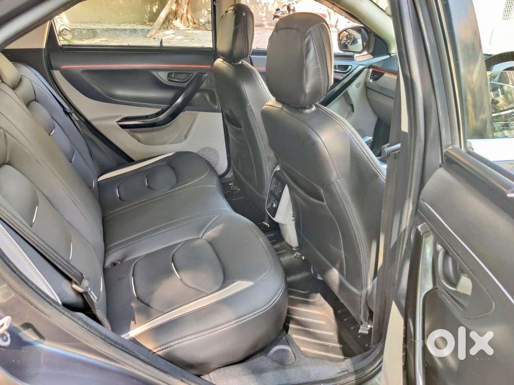 Tata Nexon 1.2 Revotron Xt, 2019, Petrol