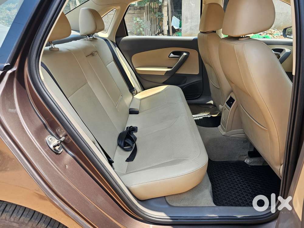 Volkswagen Vento 1.2 Tsi Highline At, 2015, Petrol