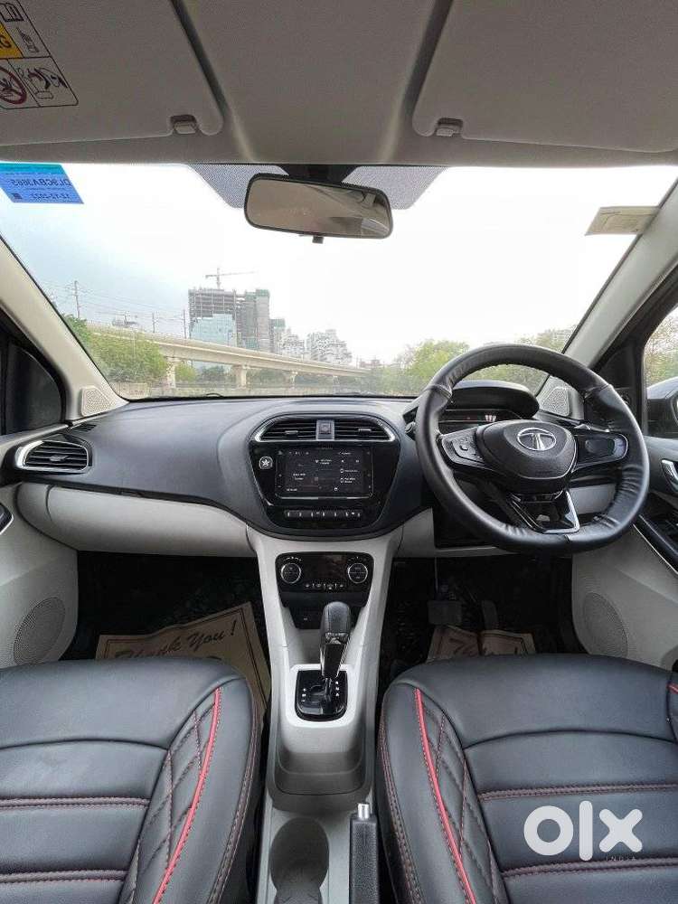 Tata Tiago 1.2 Revotron Xza, 2022, Petrol