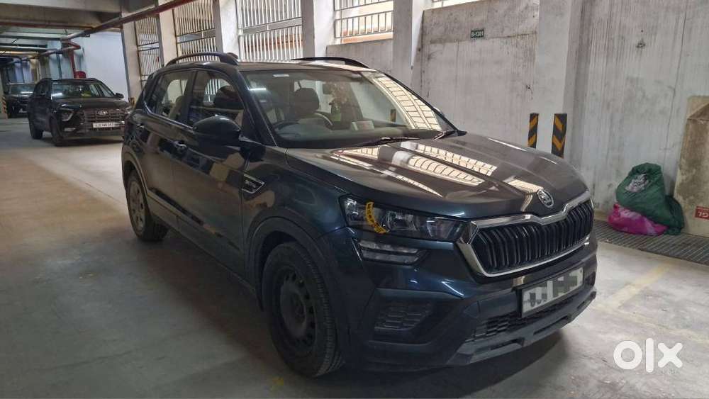 Skoda Kushaq 1.0 Tsi Active, 2022, Petrol