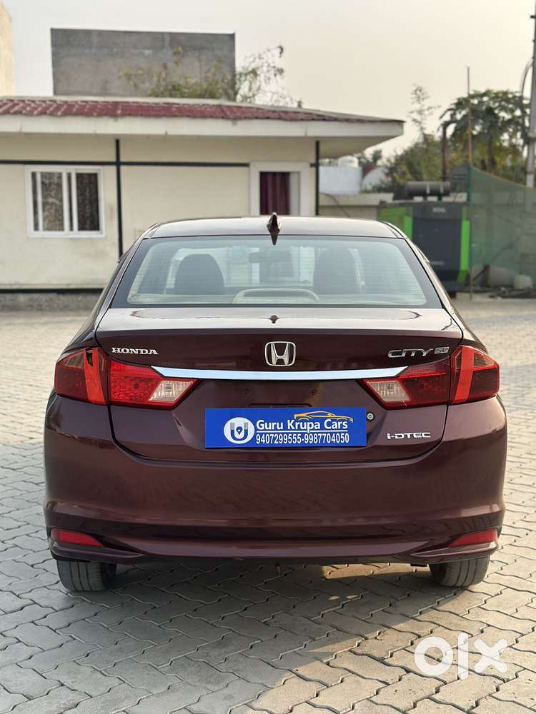 Honda City I-dtec Sv, 2015, Diesel