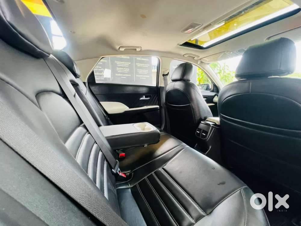 Hyundai Verna 1.5 Mpi Mt Sx (o), 2023, Petrol