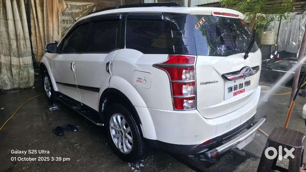 Mahindra Xuv500 W10 Sunroof Top End Model 2015 Diesel 167000 Km Driven