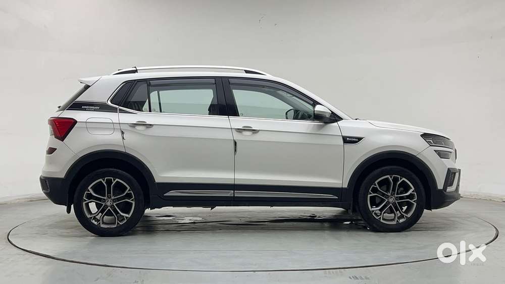 Skoda Kushaq Style 1.0l Tsi Mt, 2022, Petrol