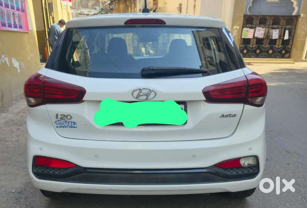 I20 Asta/ Petro+cng/ Top Model Running Whealcle