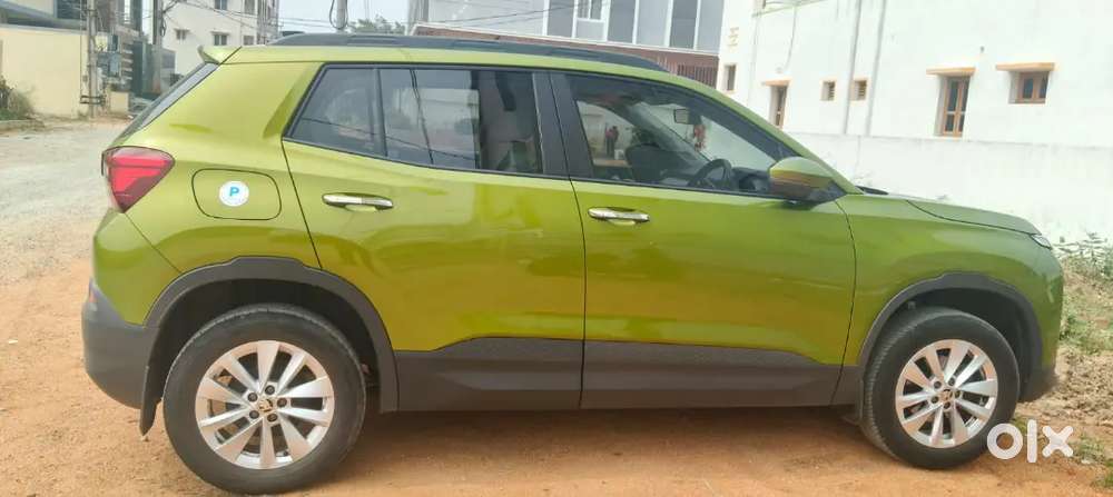 Skoda Kylaq Signature Plus 2025